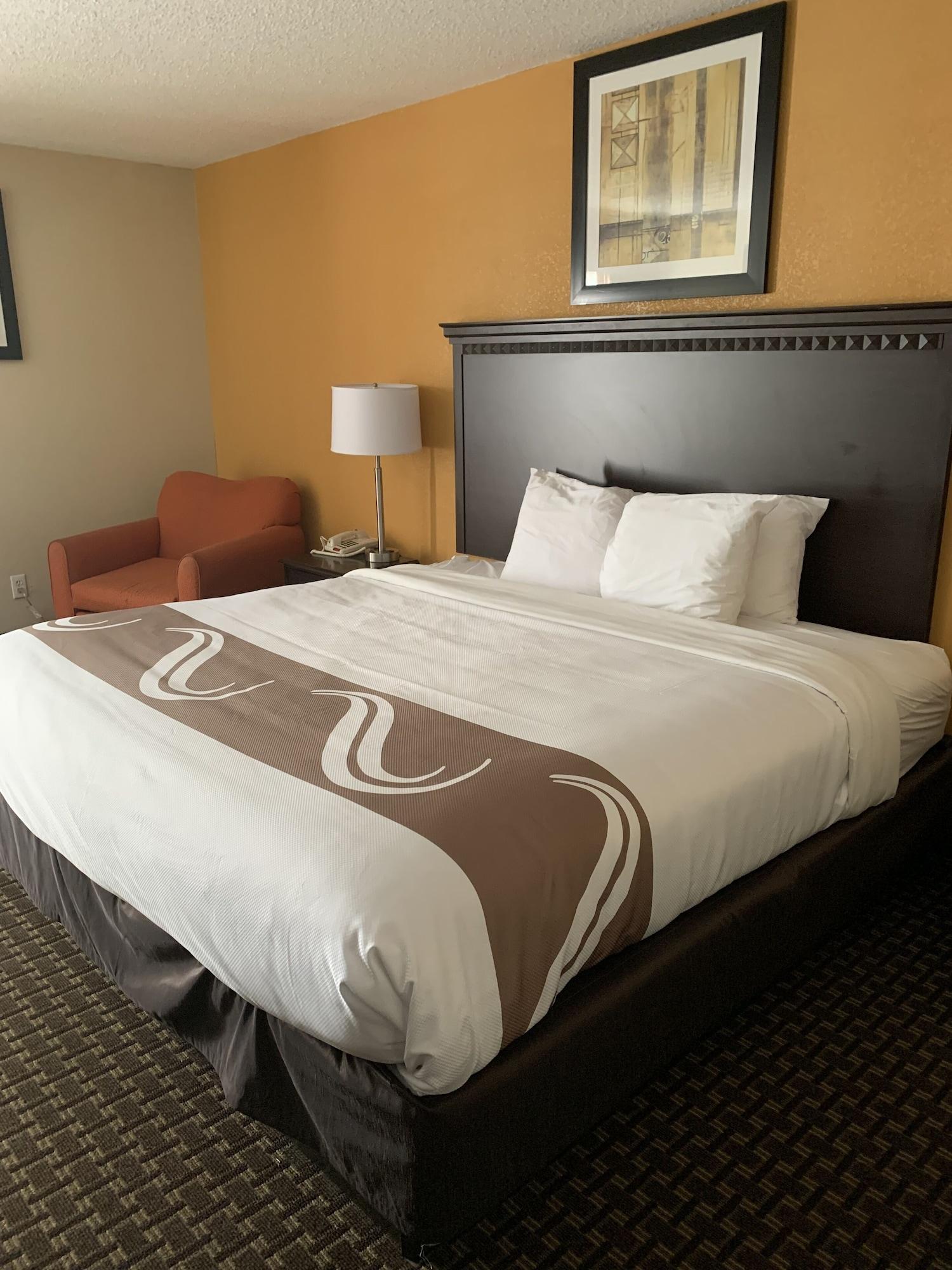 Hotel Quality & Quantico