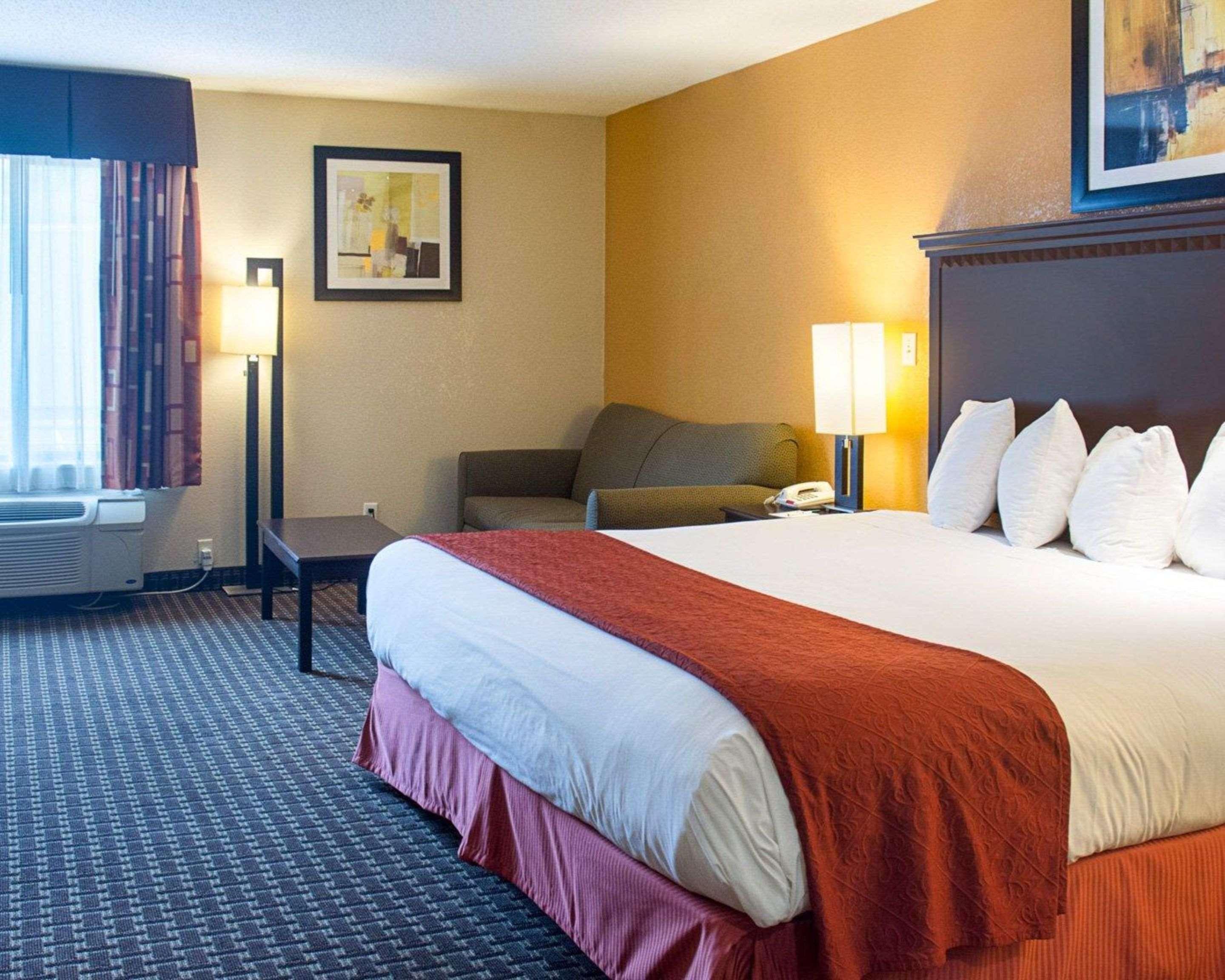 Quality & Quantico Hotel Stafford