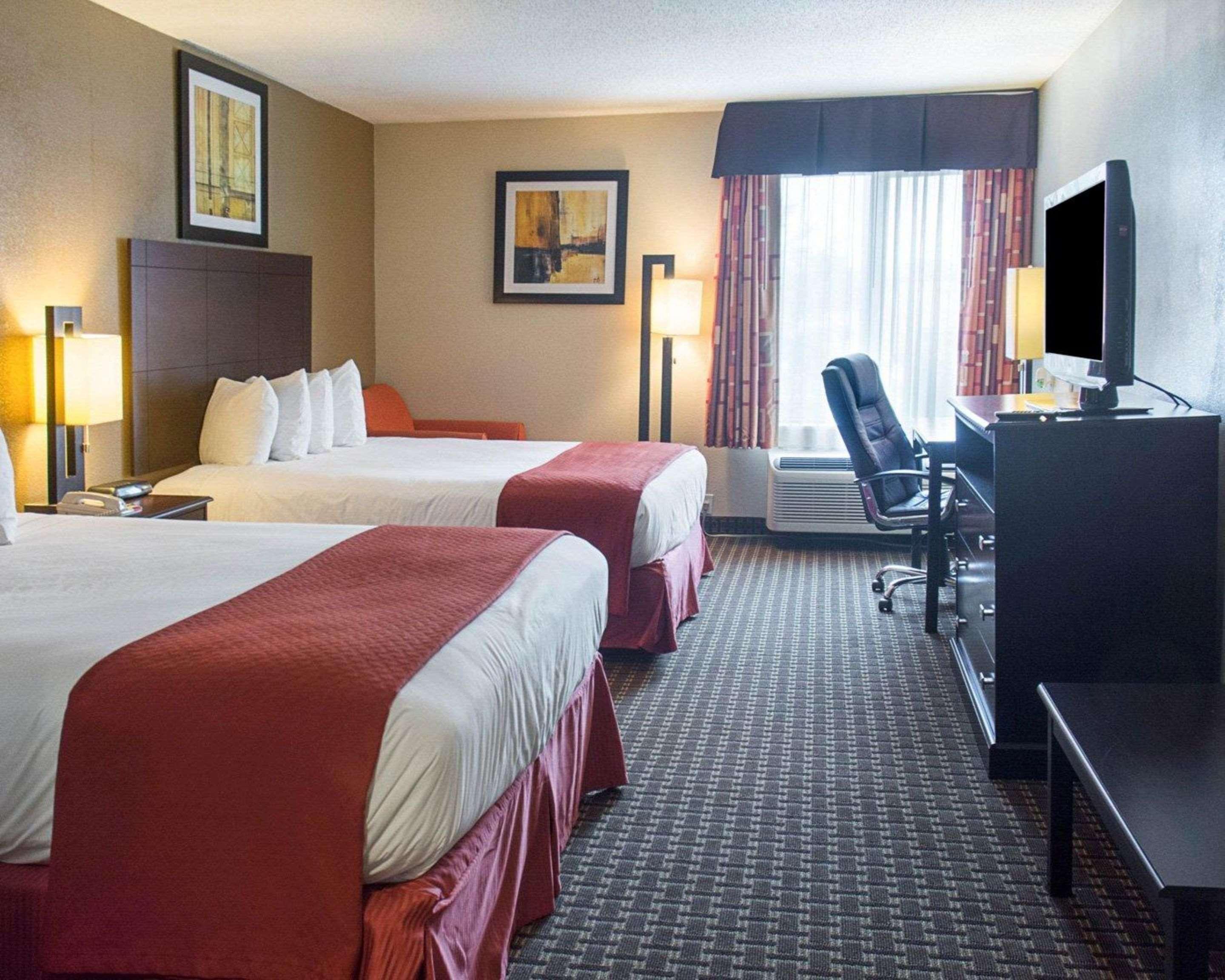 Quality & Quantico Hotel 2*
